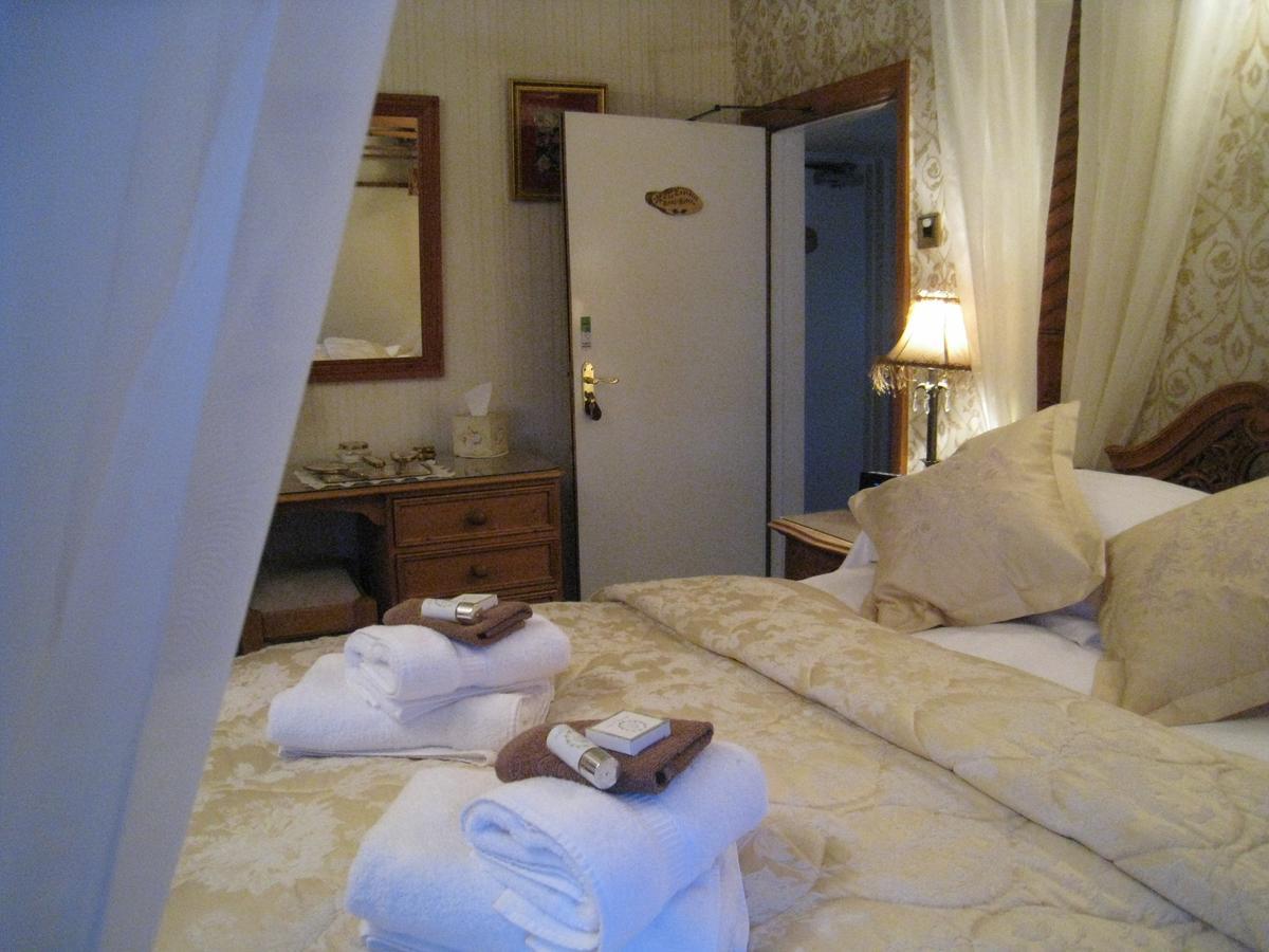 Rosebud Cottage Guest House Haworth Εξωτερικό φωτογραφία